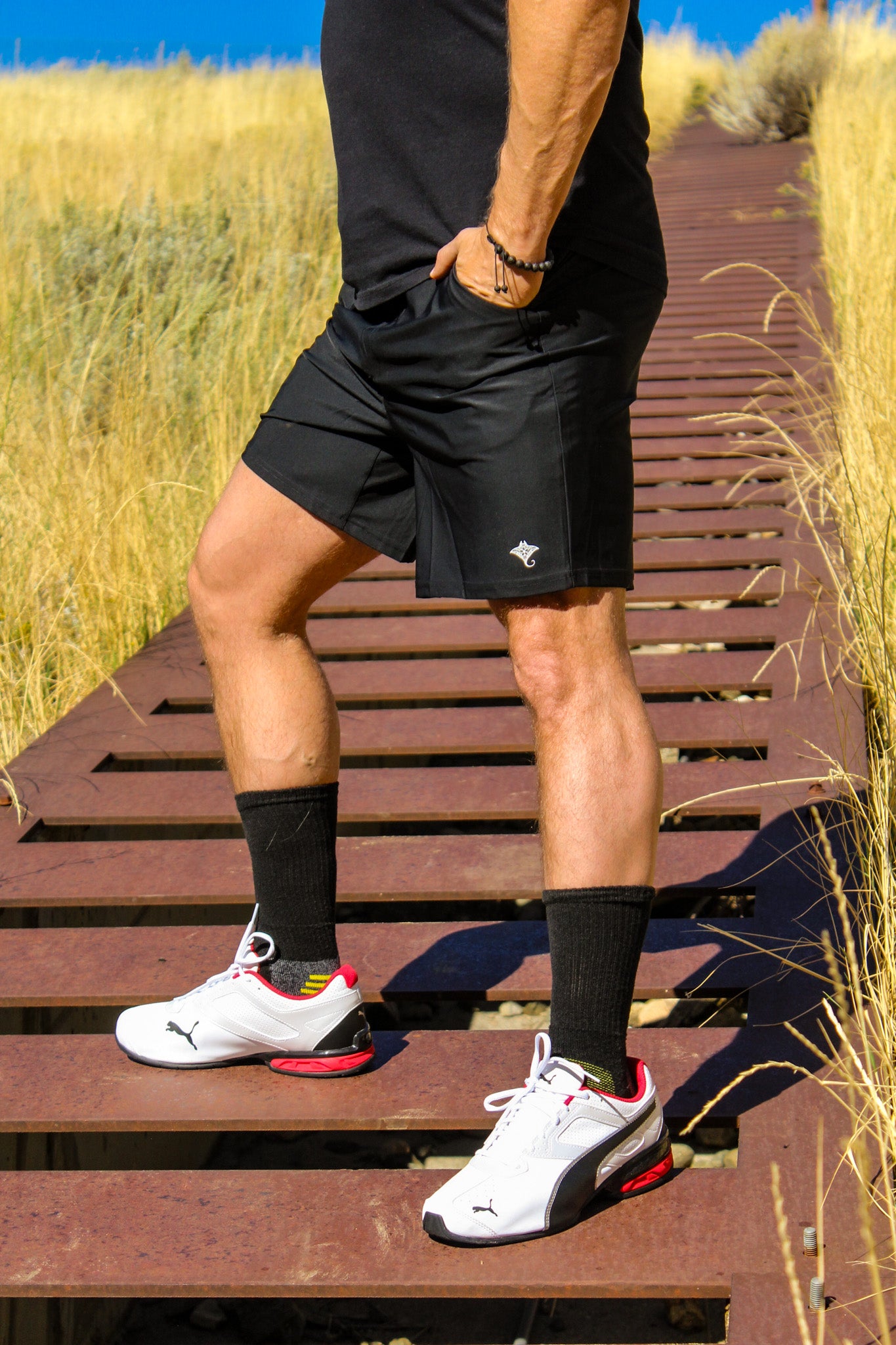 Tiare Clothing Vaiora Mens Shorts - Mens Tropical Activewear Shorts - View 2