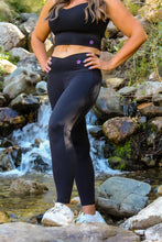 Load image into Gallery viewer, Rava v-waist leggings
