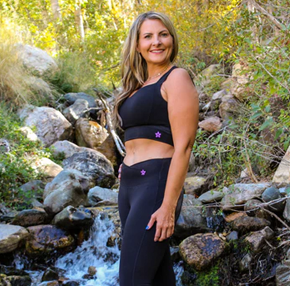 Tiare Clothing Rava V-Waist Leggings - Womens Tropical Activewear Leggings - View 2